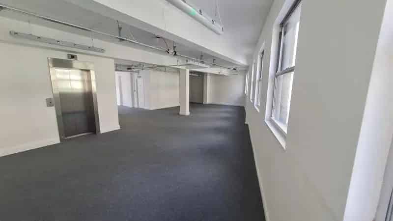 Healthcare property For Rent , 6, Commercial Way, Woking, England