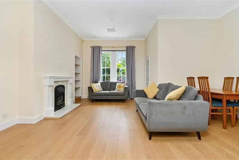 2 Bed Bungalow Newtongrange - Extended, Modern Kitchen & Shower Room
