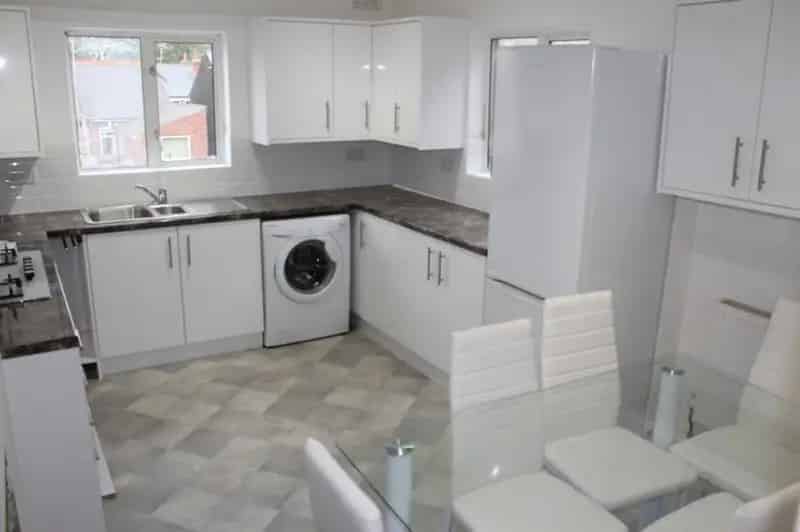 1 Bedroom Flat To Rent Available 2025