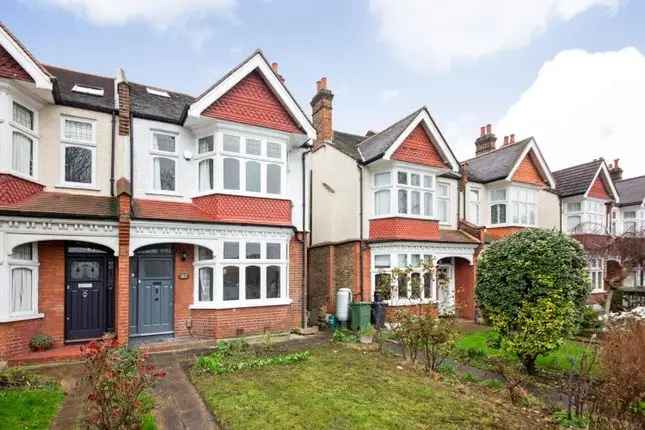 5 Bedroom Family Home for Sale in Dulwich SE21