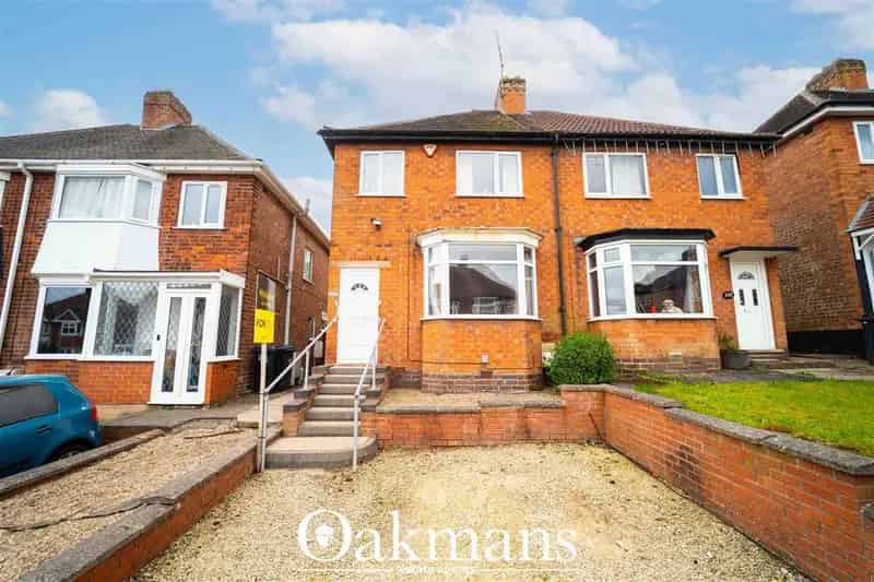 3 Bedroom Semi Detached House For Sale Longbridge
