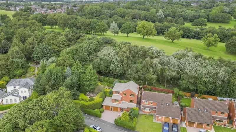4 Bedroom Detached House for Sale Middleton