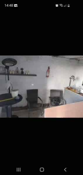 Large 3 Bedroom House Big Bay Window Very Large Kitchen