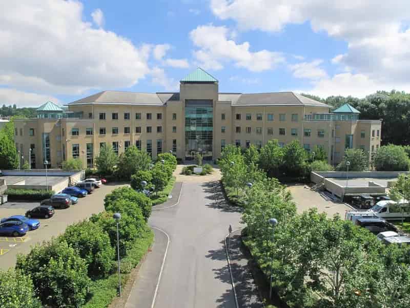 Modern Headquarters Building with Excellent Amenities