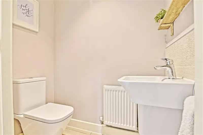 4 Bed Property for Sale