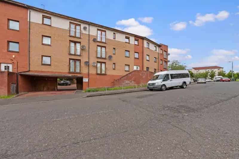 2 Bedroom Apartment for Sale in Scotland