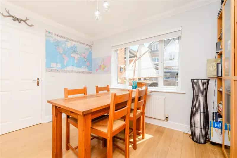 5 Bedroom Detached House for Sale in Wouldham
