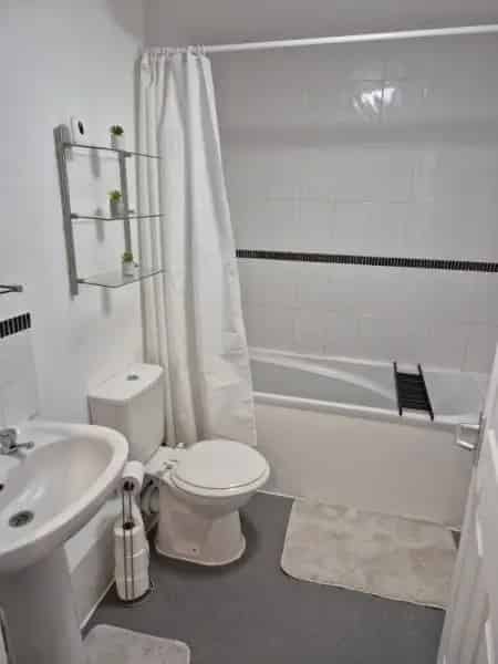 2 Bed Terrace House Swap Near Thatcham