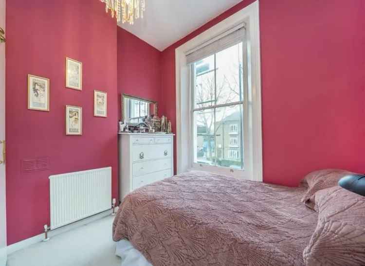 Two Bedroom Apartment Near Ladbroke Grove