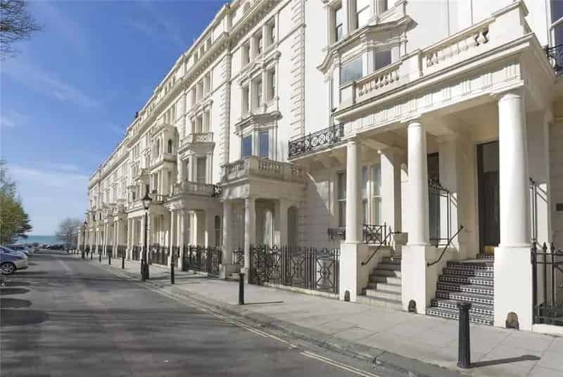 2 Bedroom Flat to Rent in Hove