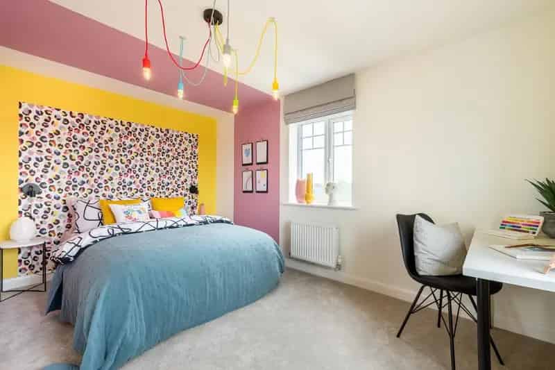 4 Bed House For Sale Overlooking Green Space