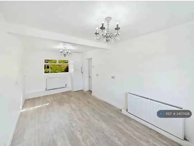 1 Bedroom House Share Spacious Lounge Modern Kitchen