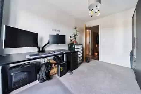 2 Bed Apartment Southampton City Center Balcony Parking