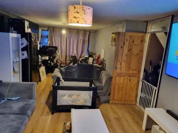 House For Rent in Dacorum, England