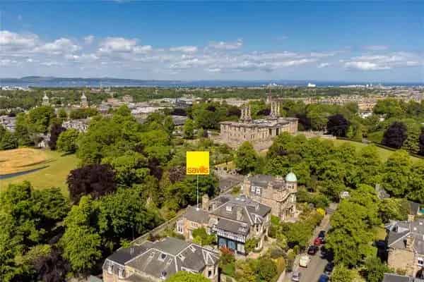 3-Bedroom Victorian Villa in Edinburgh West End