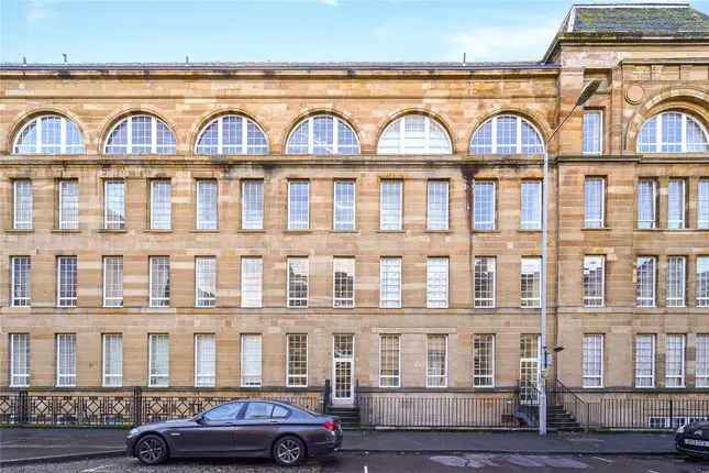 Flat for sale in Kent Road, Glasgow G3