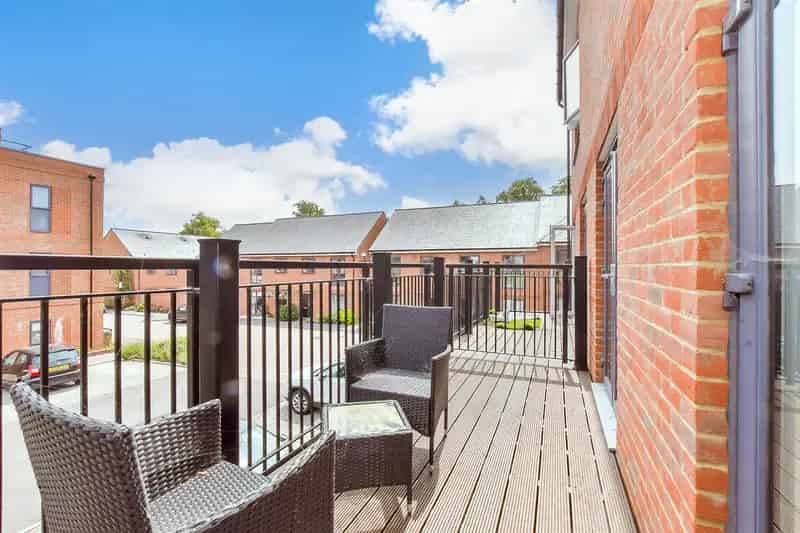 4 Bedroom Terraced House for Sale Chichester