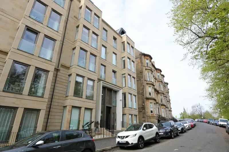 2 Bedroom Flat to Rent