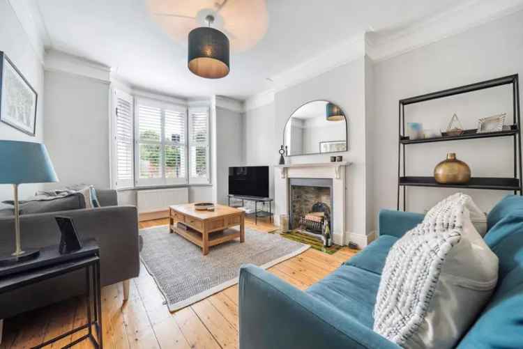 House For Sale in London, England