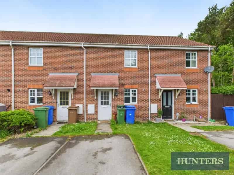2 Bed Mid Terraced House For Sale