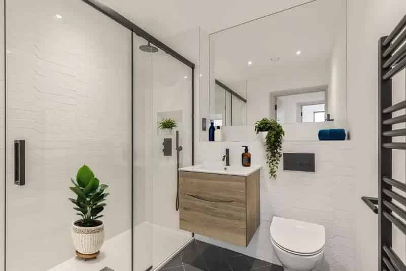 Brand New 2 Bedroom Apartment with Balcony and 10-Year Warranty