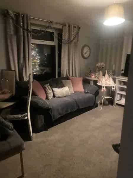 3 Bed Semi Detached House Near Amenities Sevenoaks