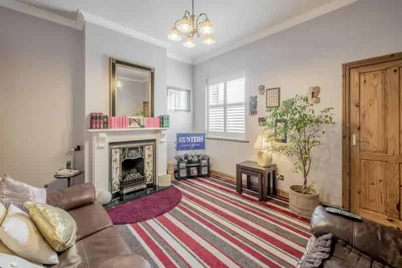 2 Bedroom House Harborne Near Queens Park