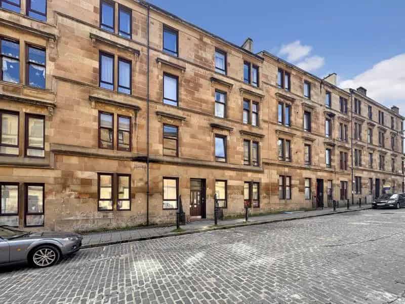 2 Bedroom Apartment for Sale Glasgow West End