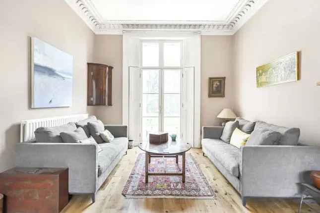 Detached House for Sale in Castlebar Road London W5