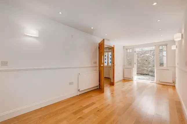 Detached house to rent in Station Road, London SW13