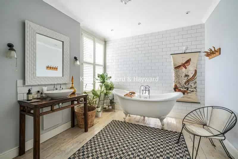 Edwardian Family Home Renovated with Studio and Parking