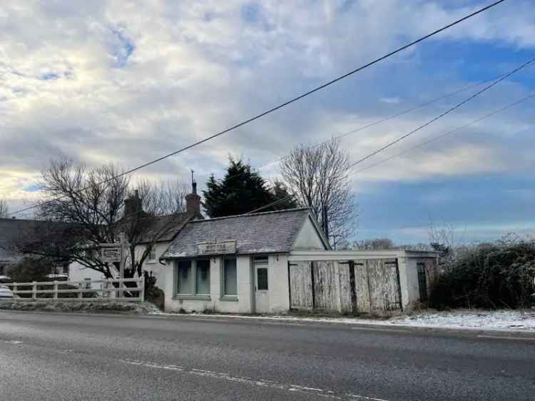 Five-Room Trug Store with Garden Near A22