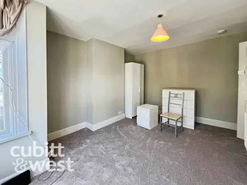 1 Bedroom House Share Portsmouth All Bills Included