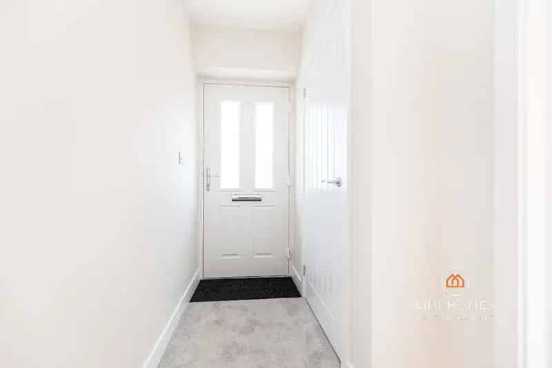 2 Bed Detached Bungalow for Sale Near Bournemouth University