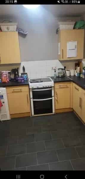 2 Double Bedroom House Large Garden Canal View New Flooring