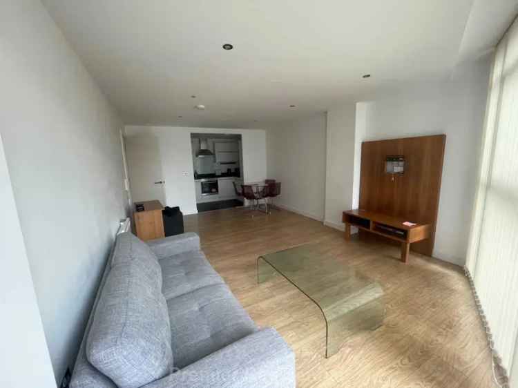 2 Bedroom Apartment Manchester City Center