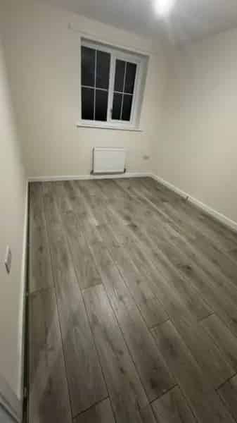 Brand New House with 2 Parking Spaces and Garden October 2025