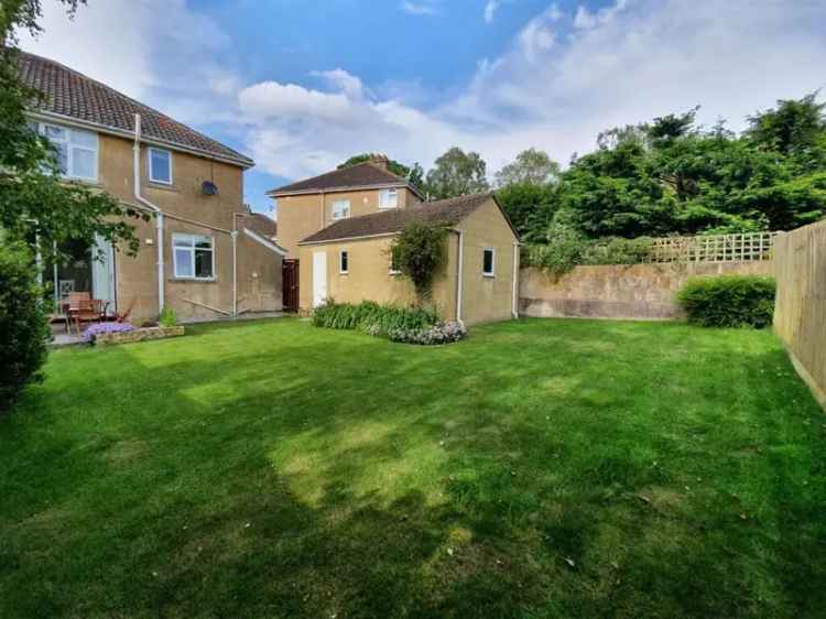 3 Bedroom Semi-Detached House Poets Corner