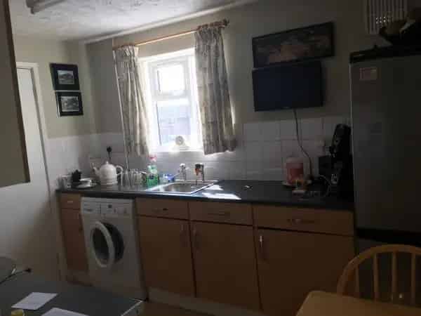 2 Bed House with Gym and Cinema Room Large Garden