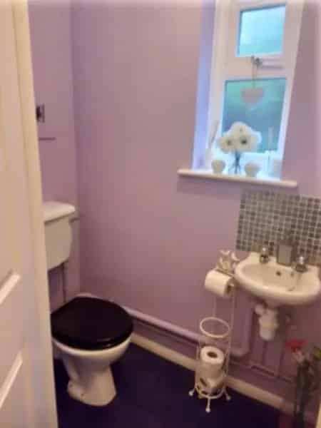 3 Bed Semi-Detached House Redhill Surrey