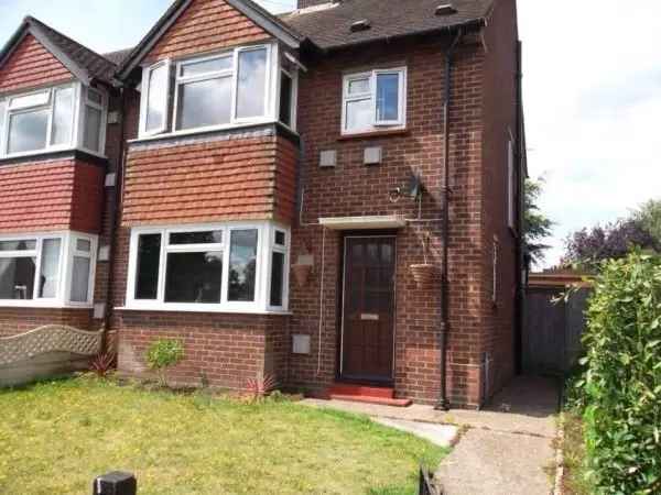 House For Rent in Elmbridge, England