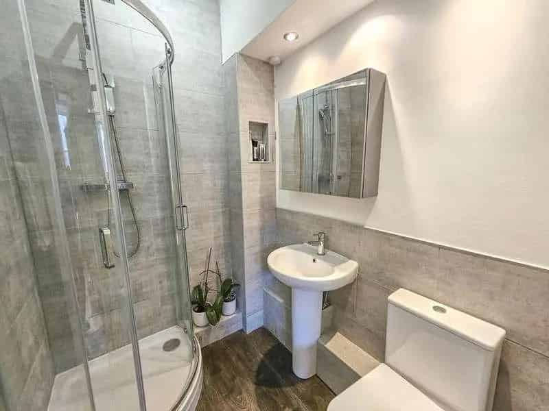 2 Bed 2 Bath Split Level Apartment for Sale