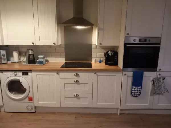 House For Rent in Crawley, England