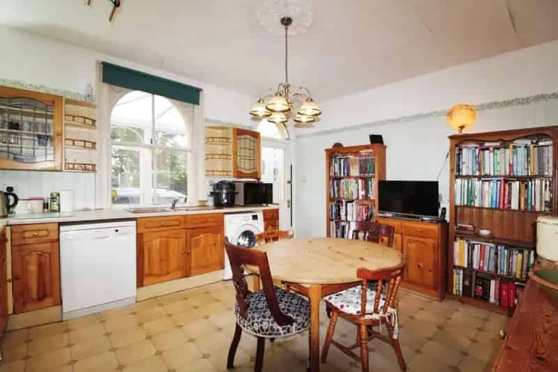4 bedroom Detached House for sale, Leeds, West Yorkshire, LS15