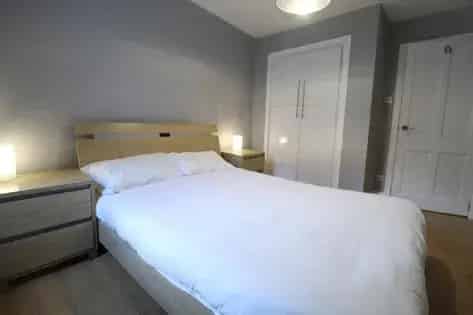 1 room flat of 55 m² in Aberdeen