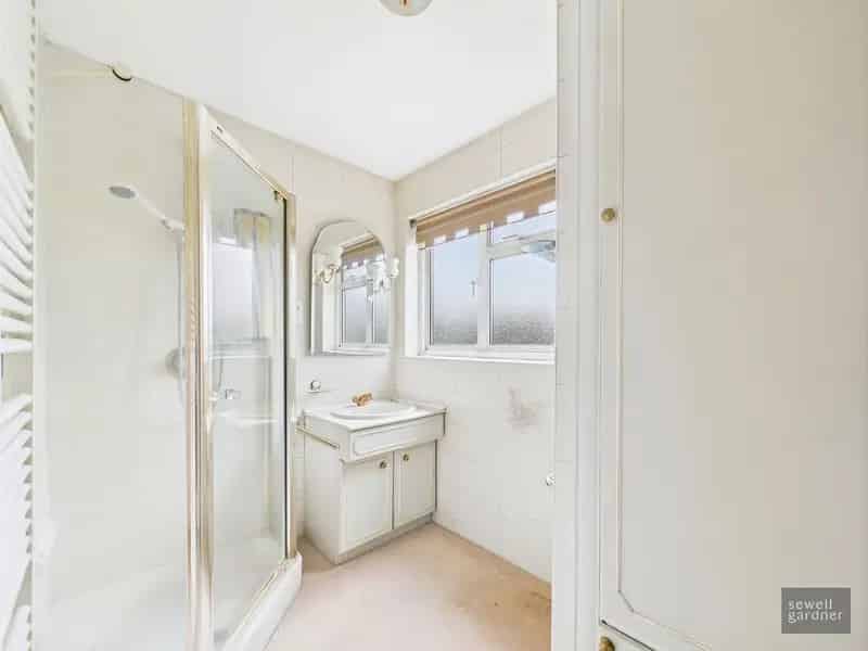 3 Bed House for Sale in Croxley Green