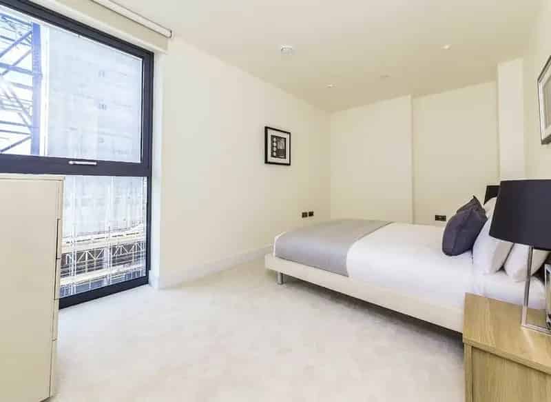 Two Double Bedroom Apartment Battersea Exchange