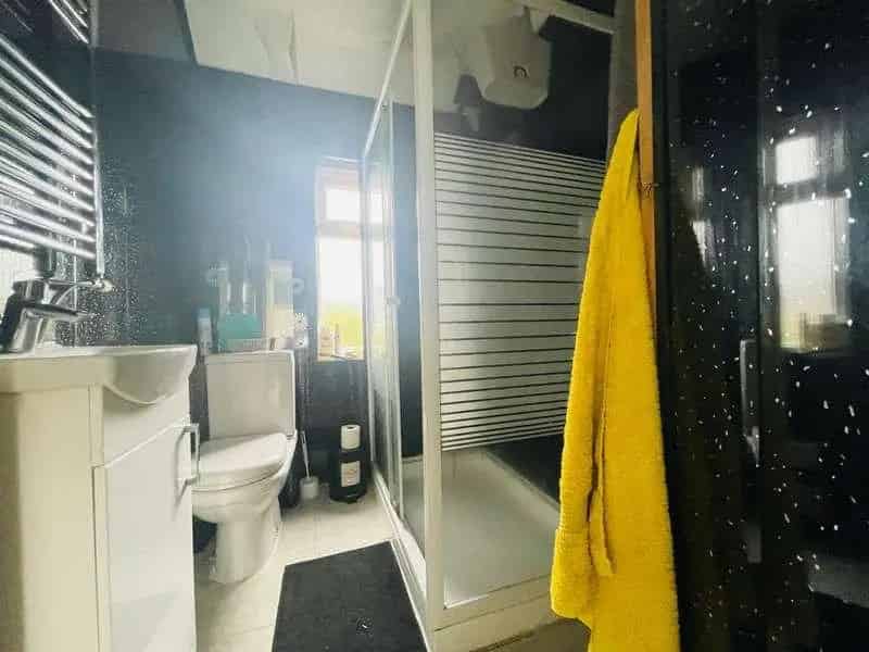 3 Bed Detached House For Sale