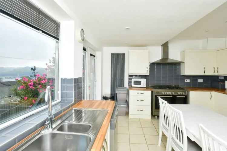 Three Double Bedroom Dorma Bungalow with River Views