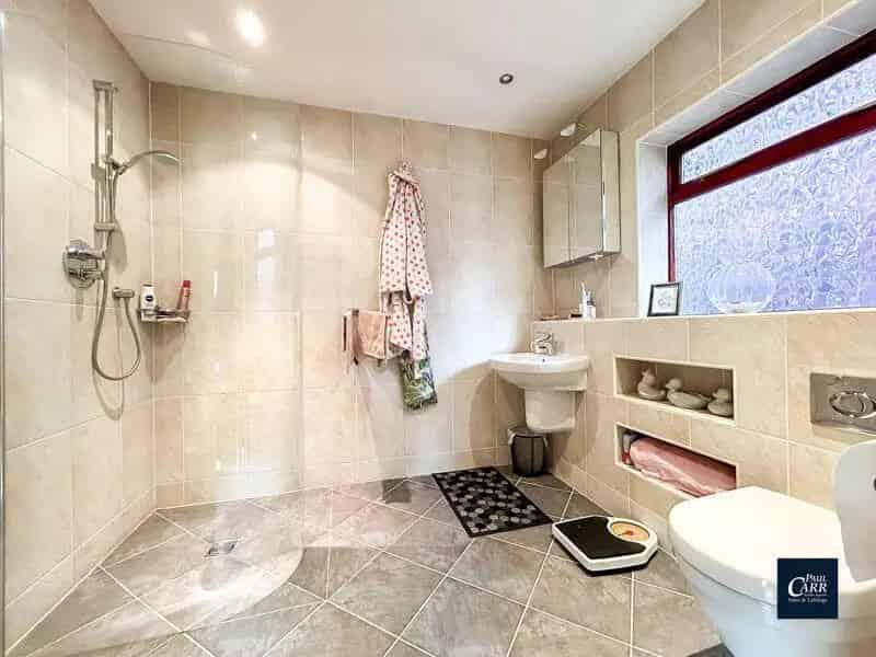 3 Bedroom Detached Bungalow for Sale in Sutton Coldfield